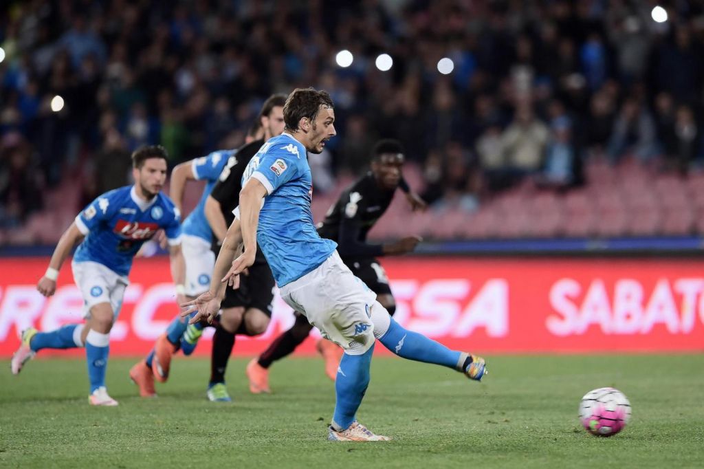 Il Napoli, nonostante la vittoria, continua col silenzio stampa