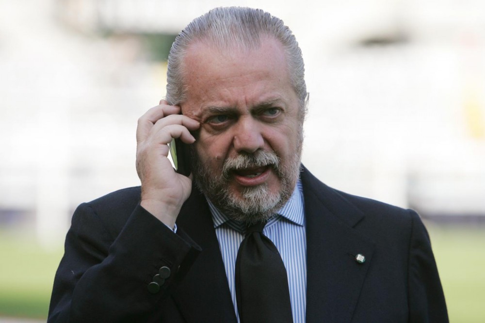 De Laurentiis: «Bisogna comprare con intelligenza, non per mettere calciatori in panchina»