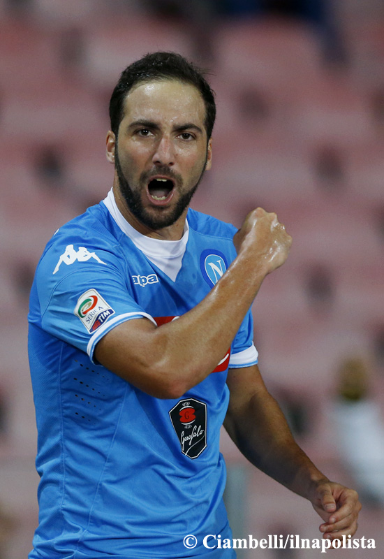 VIDEO/ Frosinone-Napoli 0-4, doppietta di Higuain