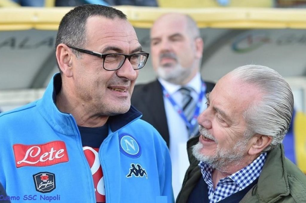 Un anno di opposizione interna è logorante, il Napoli riscopra l’ipocrisia (o la chiarezza)