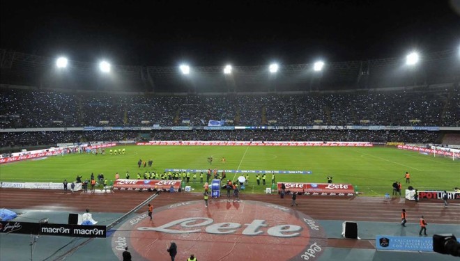 Napoli-Frosinone, il sold out per la Champions: resta disponibile solo la Curva A inferiore