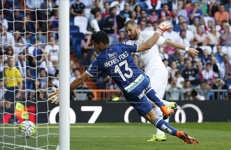 Vincono Mourinho e Benitez. Il Chelsea batte l’Arsenal 2-0 e la porta del Real resta inviolata (1-0 sofferto al Granada)