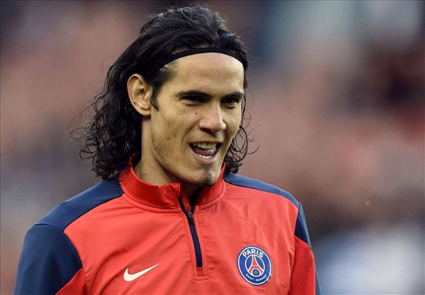 Avete fatto bene a fischiare Cavani, in fondo ha segnato solo 104 gol