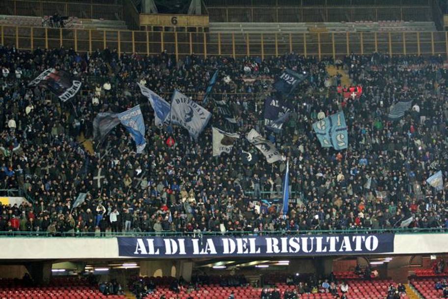 Biglietti Napoli-Real Madrid, domani alle 12 la vendita di Curve e Distinti