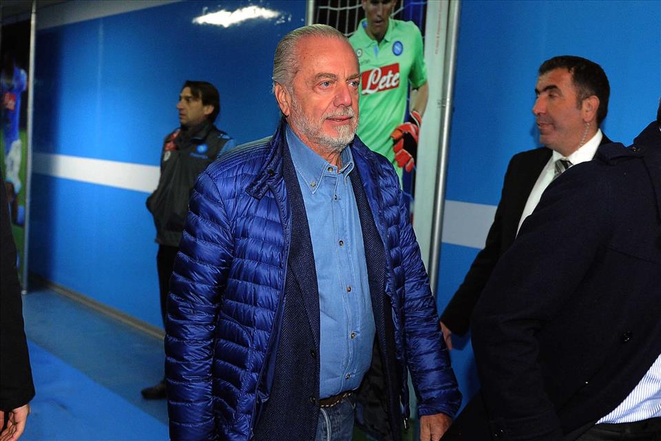 De Laurentiis: «Dal 1° luglio i lavori al San Paolo ma pretendo da Alfano leggi all’inglese per non farmi distruggere lo stadio»