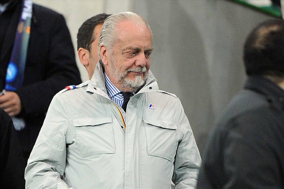 Non è che De Laurentiis ha preso tempo per cercare un acquirente?