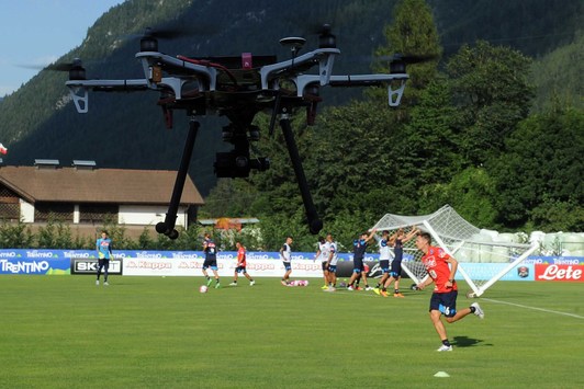 Si è rotto il drone di Sarri (ma a Torino ce l’hanno rubata)