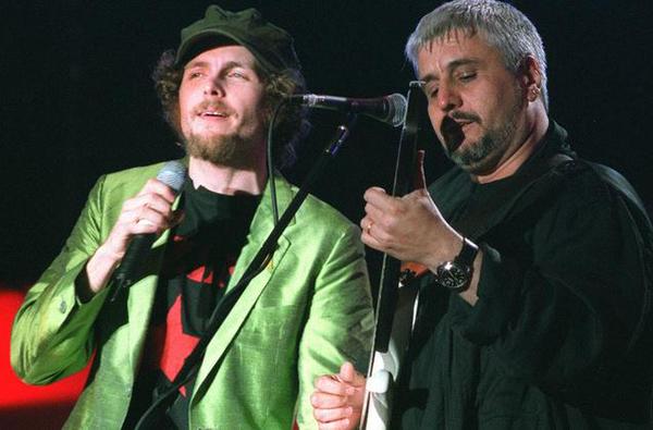 Jovanotti ricorda Pino Daniele: «Lui sta a Napoli come Bob Marley alla Giamaica. L’aveva liberata dagli stereotipi»