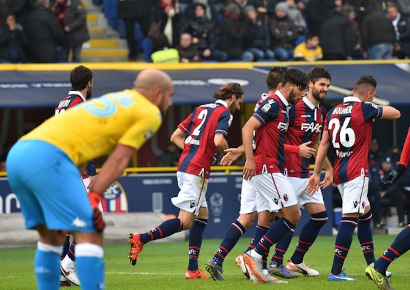 Il Napoli è meno brillante. Il Bologna gioca bene e vince 3-2. Nulla è perduto, bisogna restare calmi