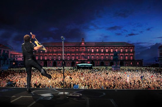 A Napoli i concerti fanno sempre polemica. Solo a Messina uno scontro analogo per il manto erboso. A Milano lite Jovanotti-Pisapia per i decibel