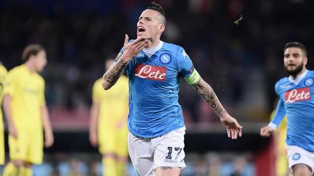 Napoli-Villareal 1-1, pagelle / David Lopez sarto infaticabile, bentornato Capitano. Un Napoli #petaloso