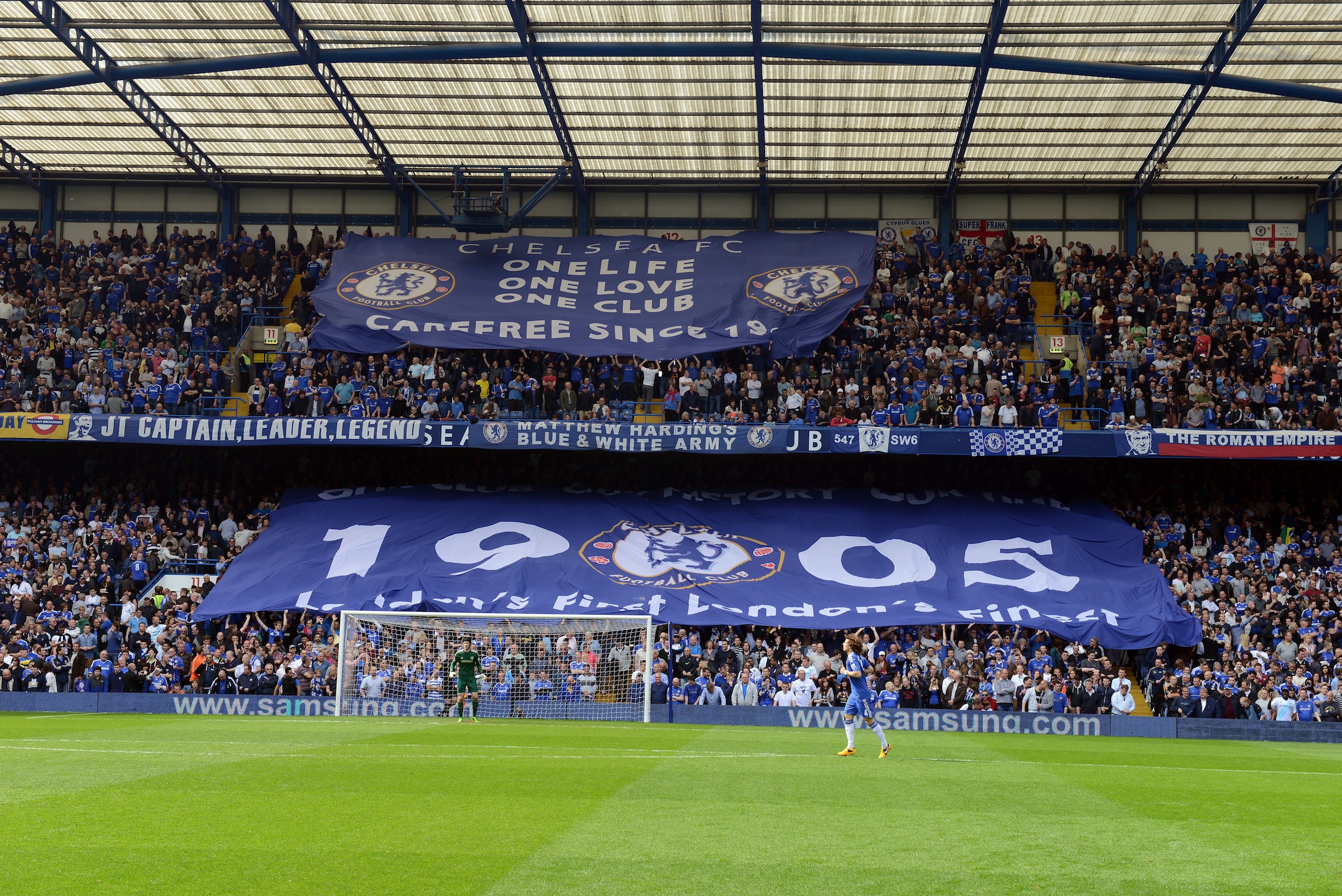 Times: Chelsea, steward del club in trasferta per individuare (e allontanare) tifosi razzisti