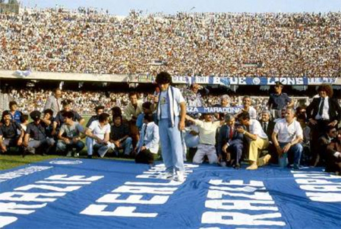 Il murales ha aperto il baule dei ricordi. Quando per Maradona “rubai” l’automobile a mio padre