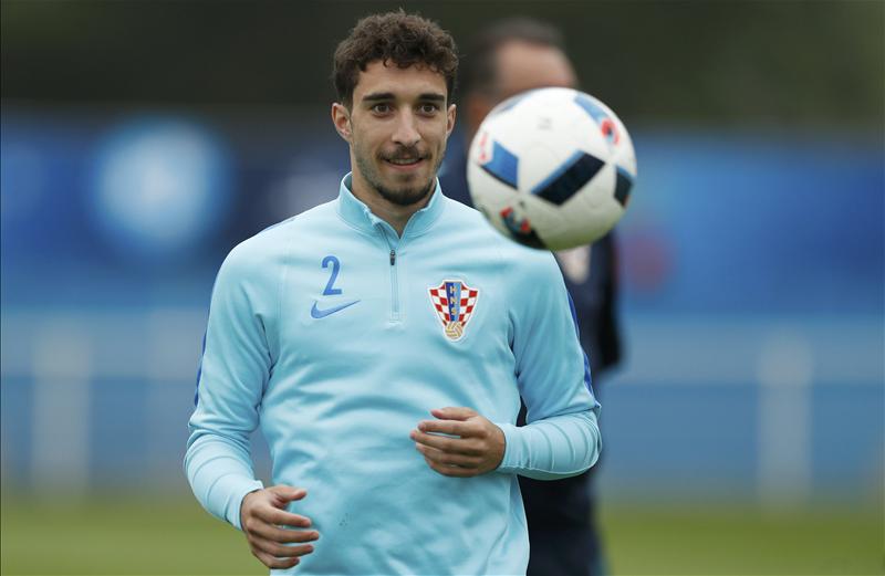 Vrsaljko, l’agente: «All’Atletico solo per questioni di prestigio, stessa offerta economica dal Napoli»