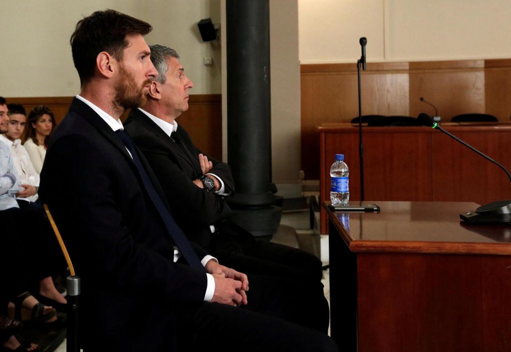 Messi, arriva la condanna per evasione fiscale: 21 mesi, ma non andrà in carcere