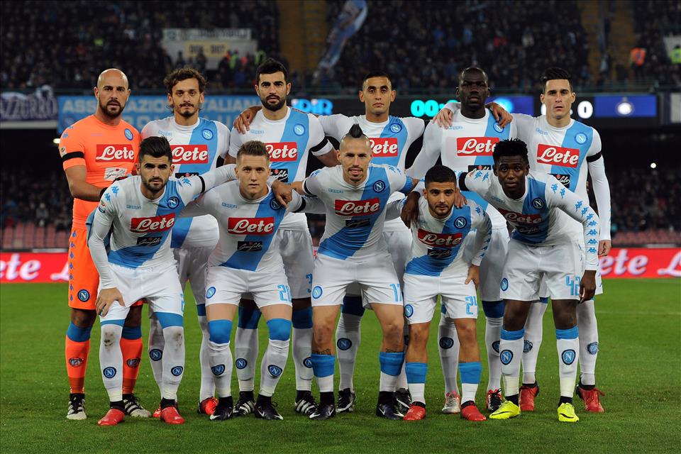 Il Napoli che fa divertire, ma li prenderei a schiaffi a uno a uno: quando vogliono, sanno fare la partita