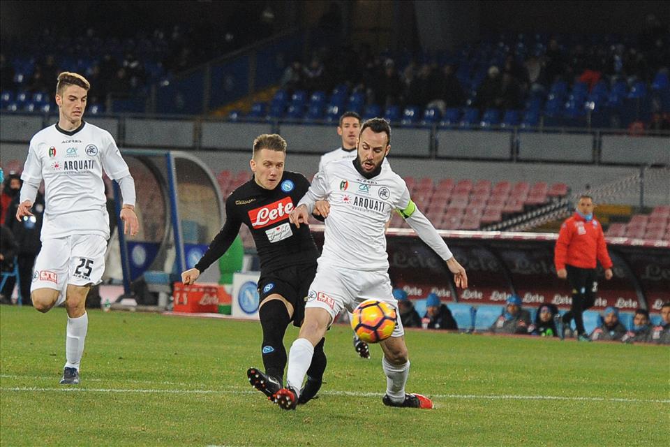 I cinque gesti tecnici di Napoli-Spezia: la zingarata di Zielinski, il mini sombrero di Rog