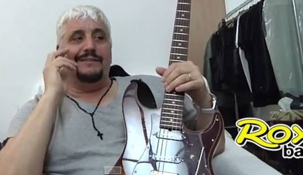 Pino Daniele, anche Troisi o Maradona, i miti li confezioniamo come piace a noi