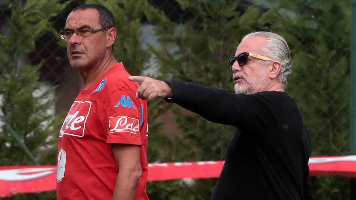 De Laurentiis: «Non vedo perché Sarri debba andar via, a Napoli ha avuto molto»