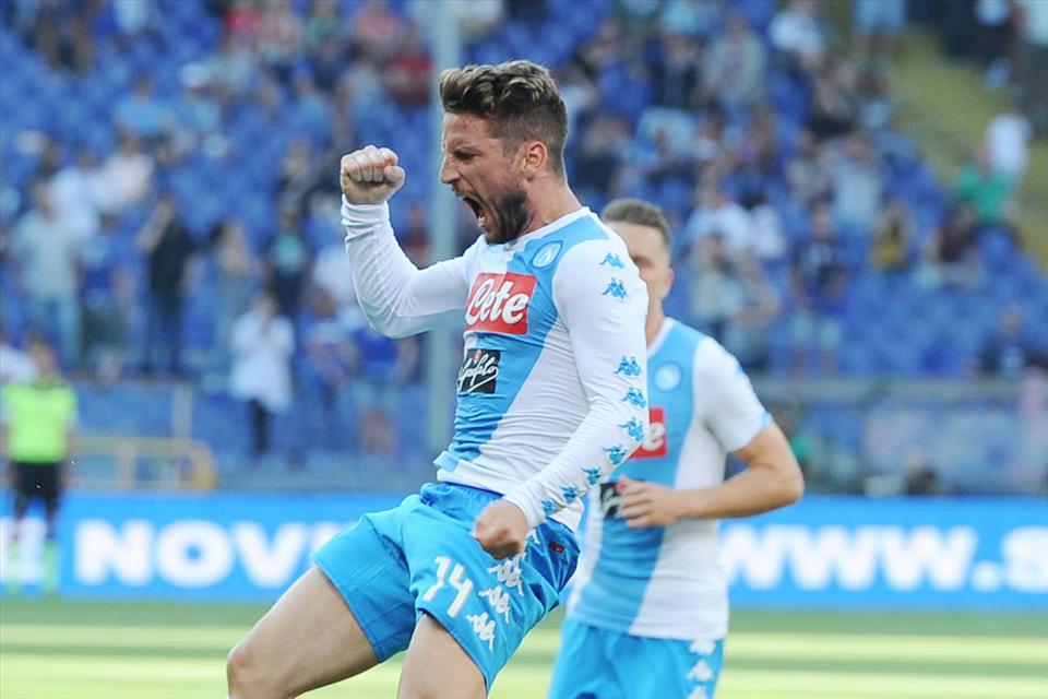 Mertens ‘o vulette i ‘o cercaje, Insigne tene granna qualità e ccuntinuità ‘e campione