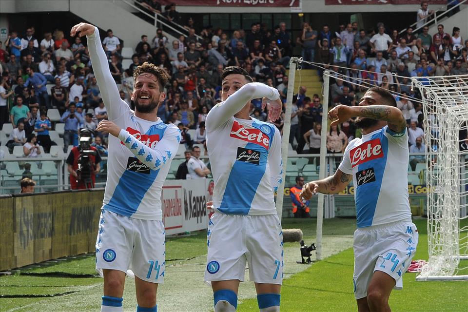 Il poker d’assi non basta per la Champions: Sampdoria-Napoli 2-4