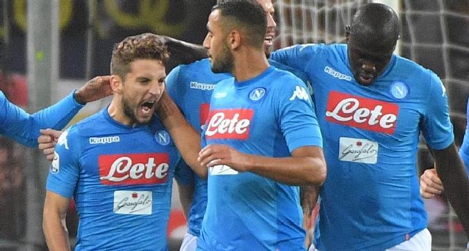 Genoa-Napoli, il primo tempo: crash di sistema iniziale, poi fenomeno Mertens