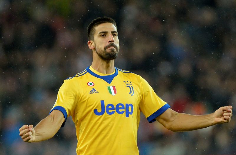 Khedira, distrazione ai flessori della coscia sinistra: salterà Juventus-Napoli