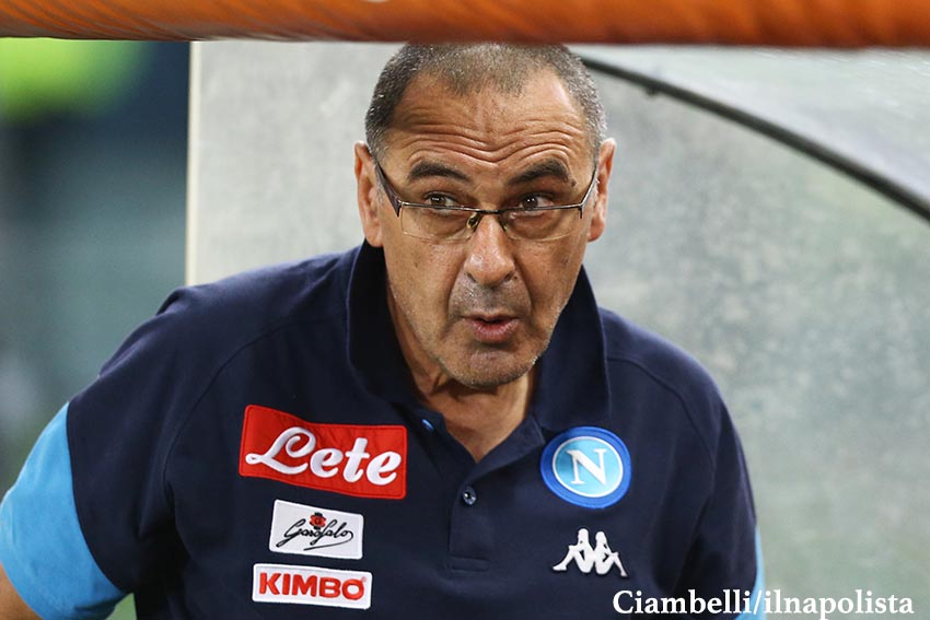 Sarri: «La Juve ha 90 milioni in meno, ma tre punti in più. In disaccordo con i tifosi su Higuain»