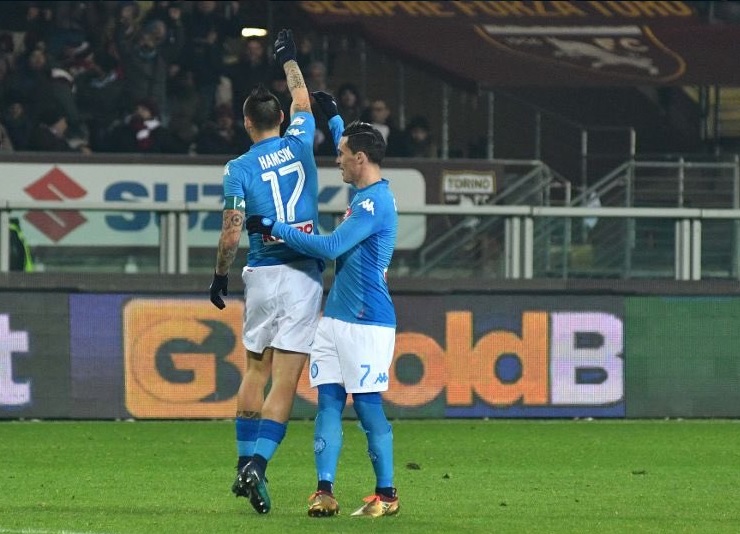 Hamsik fa 115 gol, come Maradona; Napoli di nuovo primo in classifica