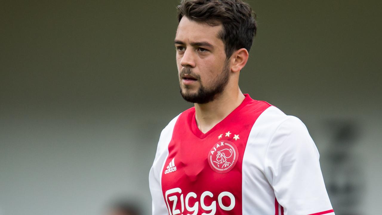 Il Napoli: «Nessun problema con l’Ajax, solo problemi personali. Younes verrà a luglio»