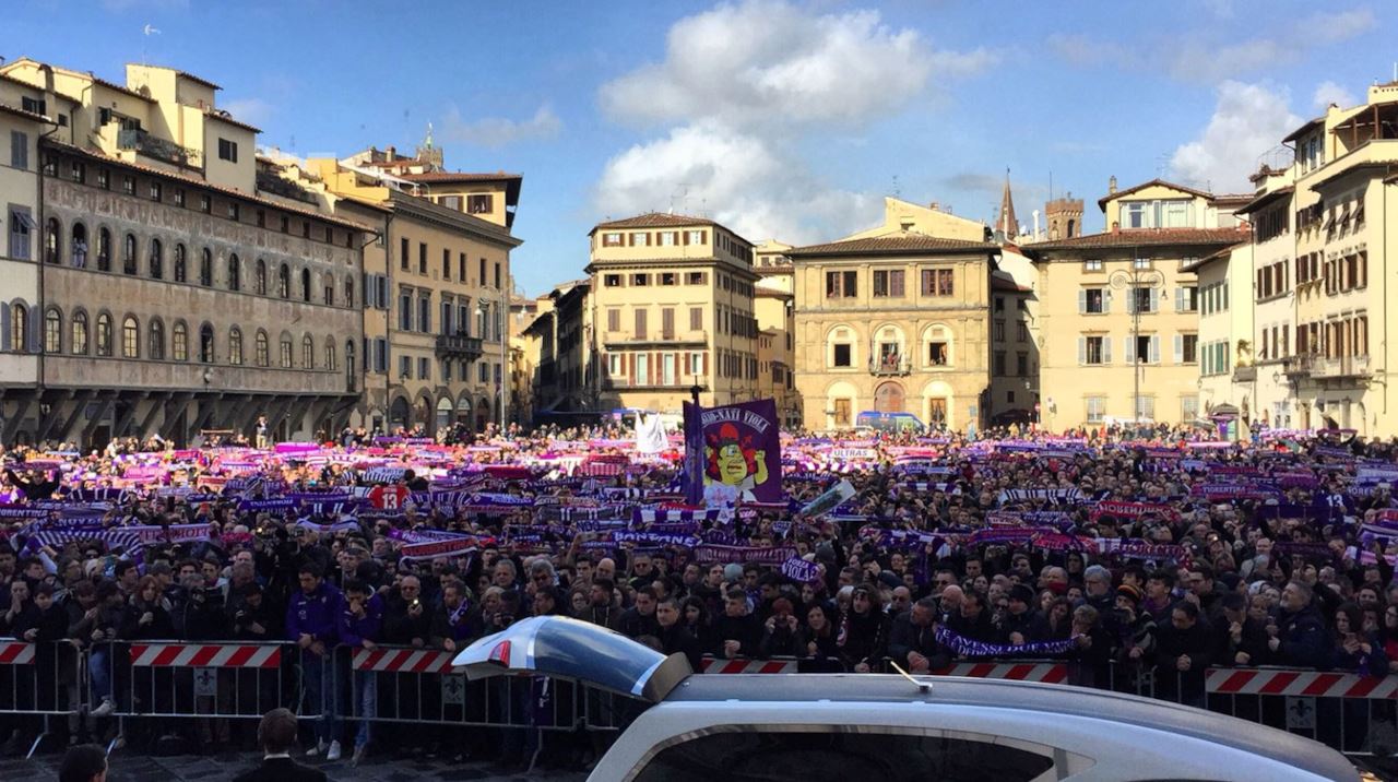 Tutto il calcio, persino il Real Madrid, al funerale di Davide Astori