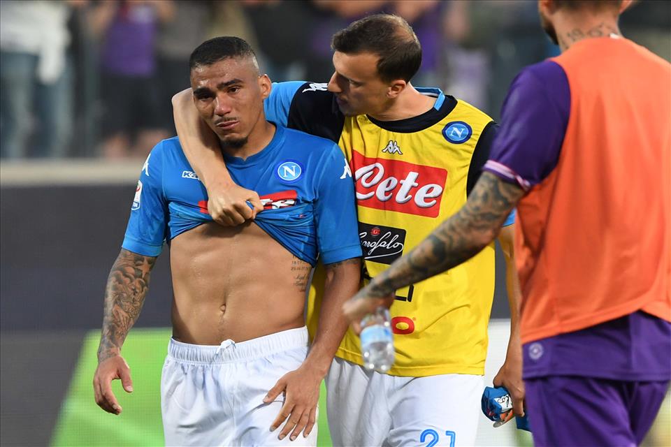 Fiorentina-Napoli 3-0, pagelle / Incubo diurno. Peggio di Orsato ci sono solo i cori razzisti dei viola