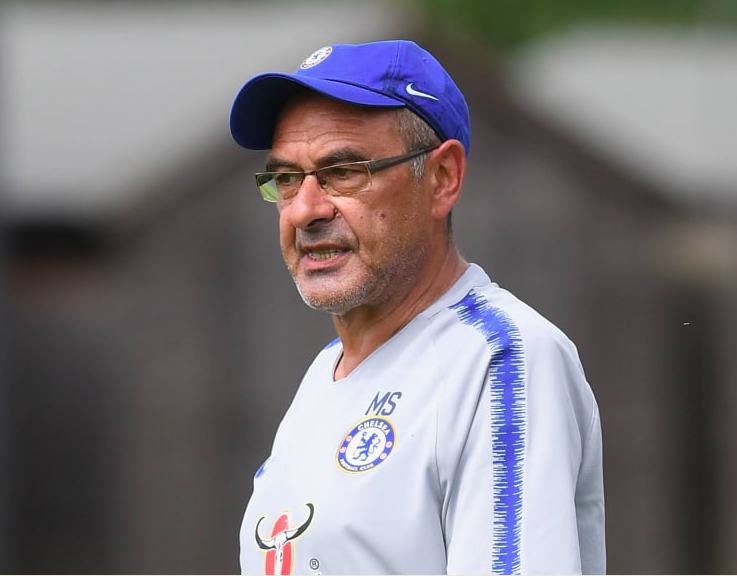 Dal Times («Sarri, Chelsea non è Napoli») all’hashtag #SarriOut. Tutto il mondo è paese