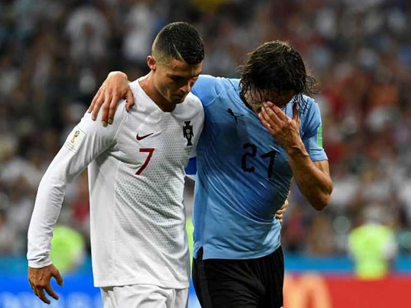 È quasi certa l’assenza di Cavani per Francia-Uruguay: probabile rottura fibrillare