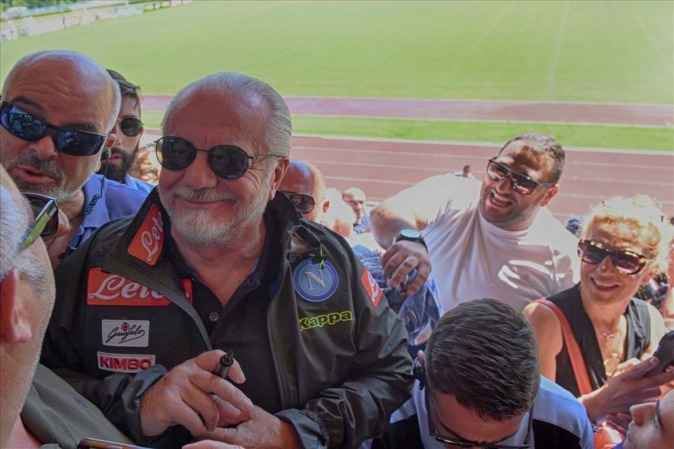 Bellinazzo e il futuro del Napoli: «non c’è programmazione, i ricavi non crescono»