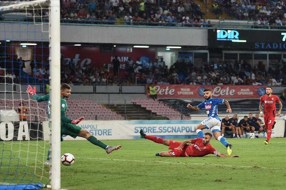 Napoli-Fiorentina 1-0, pagelle / Sostanza e punti. Il Napoli è come un rettile che cambia pelle