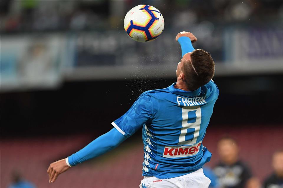 Napoli-Liverpool 0-0, primo tempo: azzurri fluidi e coraggiosi, partita di grande intensità