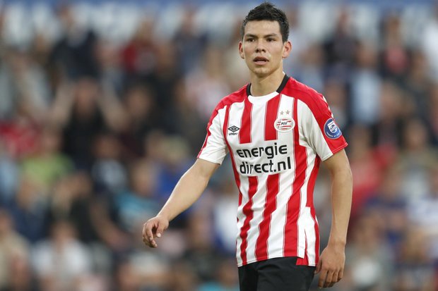 Gazzetta: “A rischio Lozano. Il Psv alza a 50 milioni, De Laurentiis s’arrabbia. C’è il Barcellona?”