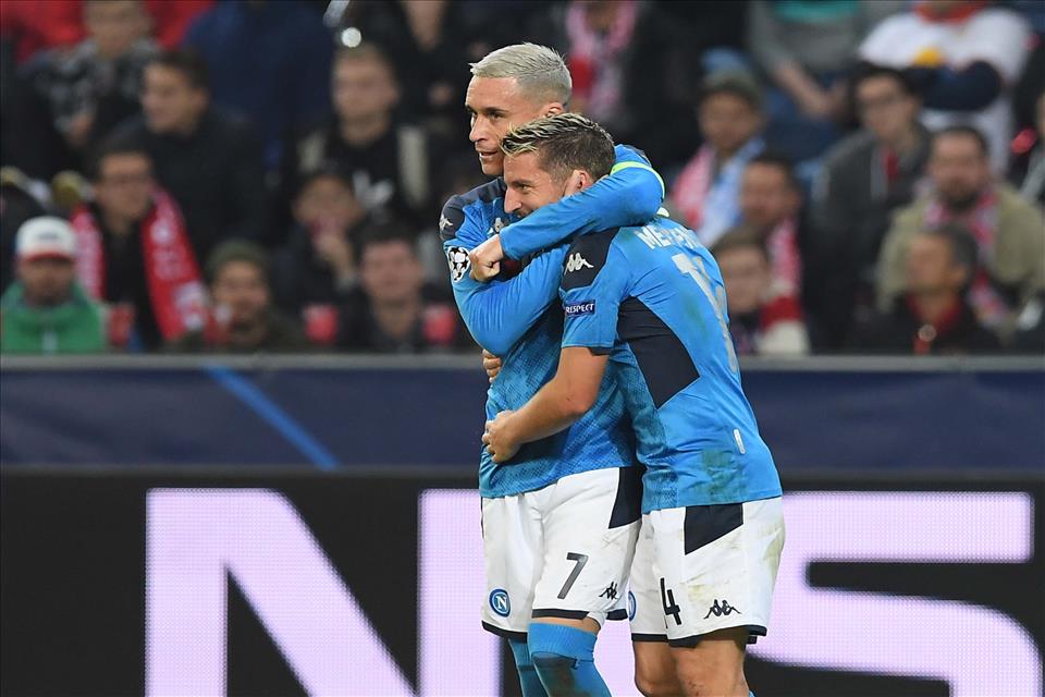 CorSport: rinnovi Mertens e Callejon mancano due giorni alla scadenza, ma non c’è l’accordo