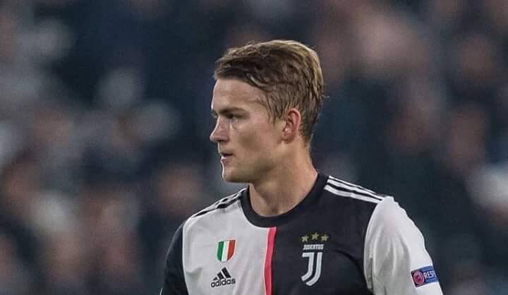 Juve, anche De Ligt positivo al Covid