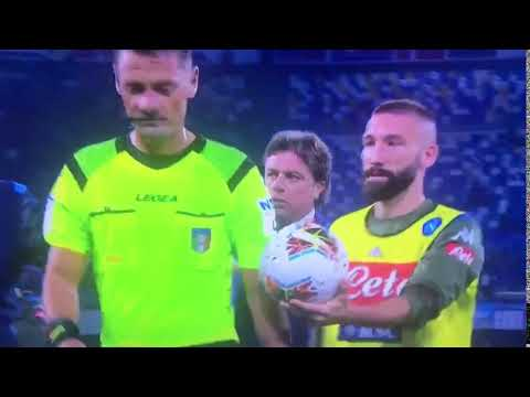 Ora tutti si accorgono che Giacomelli è un arbitro disastroso