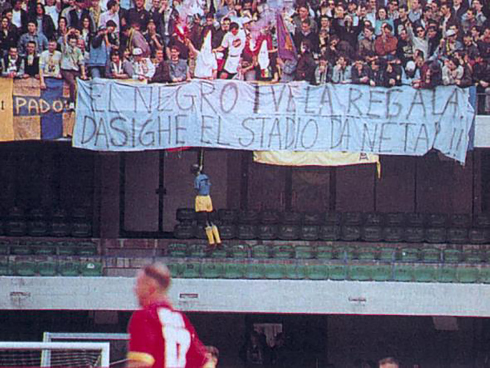 La lunga storia della Verona di estrema destra, dal sindaco ultrà allo stadio nero