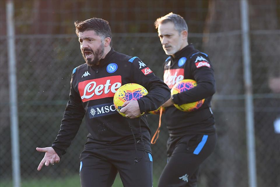 L’operazione Gattuso è un ritorno al Napoli di Mazzarri, al Napoli squadra di passaggio