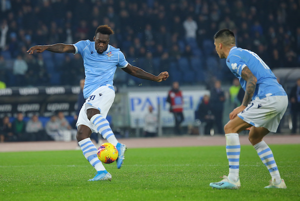 Serie A a porte chiuse, la Lazio pensa ai cartonati sugli spalti al posto dei tifosi