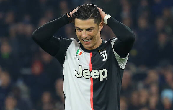 Ronaldo chiede gli atti dell’inchiesta, vuole dalla Juve i 20 milioni della carta segreta