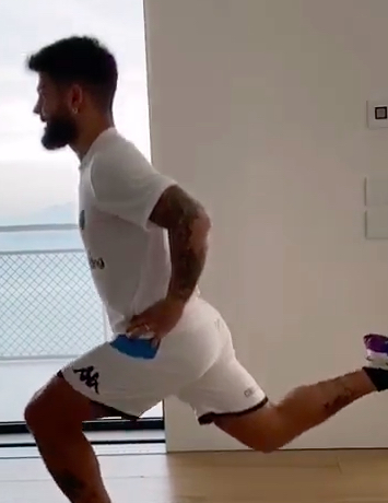 Nuovo video di allenamenti per Insigne “Non ci fermiamo”