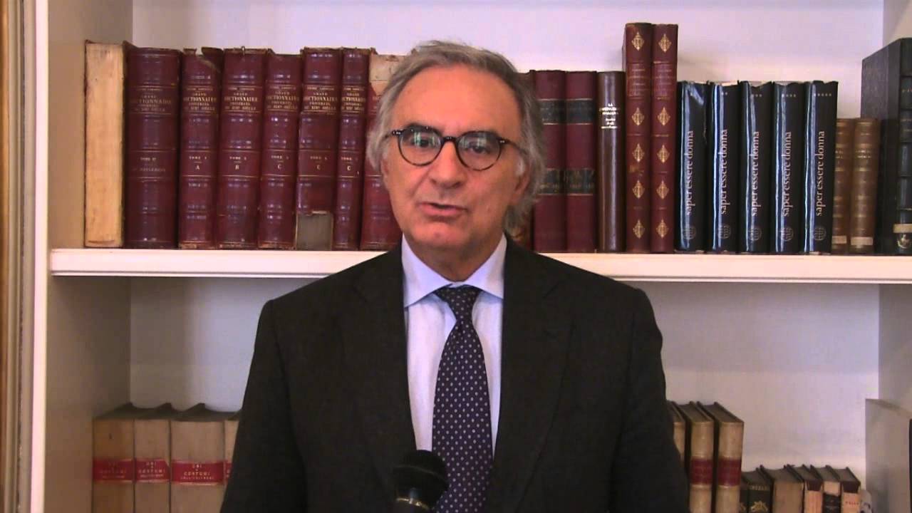 Il primario del Monaldi trattato con il farmaco Ascierto: «È come se avesse spento un incendio».