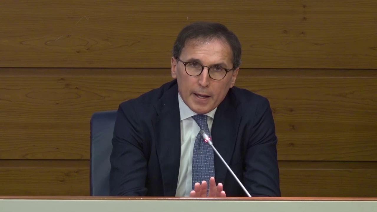 Boccia: «Dal 4 maggio non c’è il ritorno al passato. Per la vita sociale ci vuole cautela»