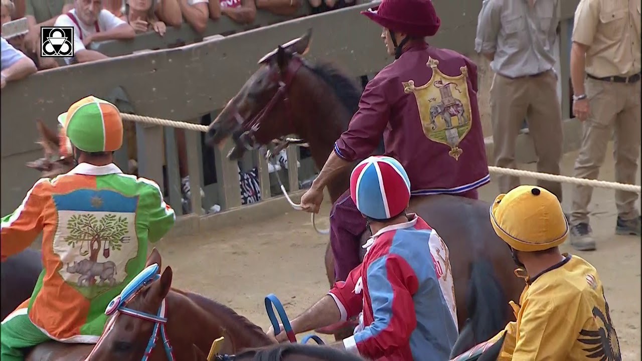 Annullato il Palio di Siena, non succedeva dalla Seconda guerra mondiale