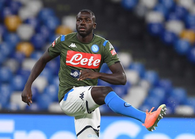 Immaginare tutto il campionato come un’entrata in scivolata di Koulibaly